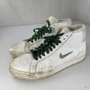 Nike ZOOM BLAZER MID Mens Size 9.5 White Glacier Green Laces Skateboarding Read